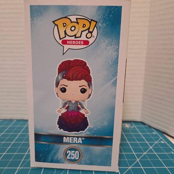 Funko POP Heroes DC Aquaman Mera EB Games 250 Vinyl Figure - Picture 4 of 4